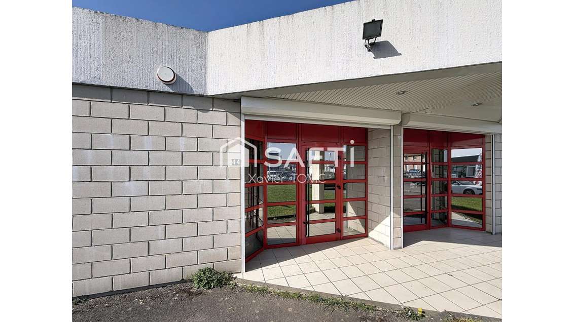 A louer local commercial de 66m² à Liévin centre