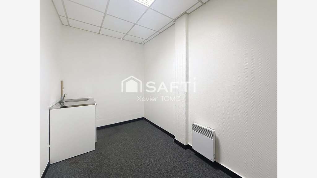 Location local commercial de 66m² à Liévin centre