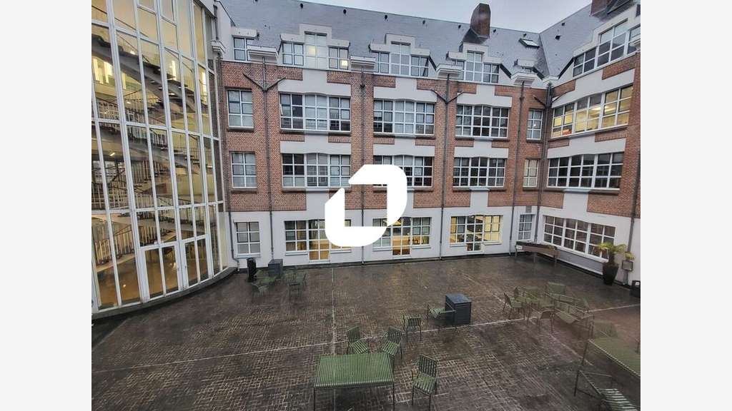 A louer Bureaux 588m² Lille