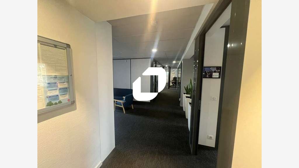 A louer Bureaux 230m² Lille