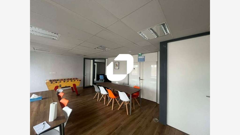 A louer Bureaux 230m² Lille