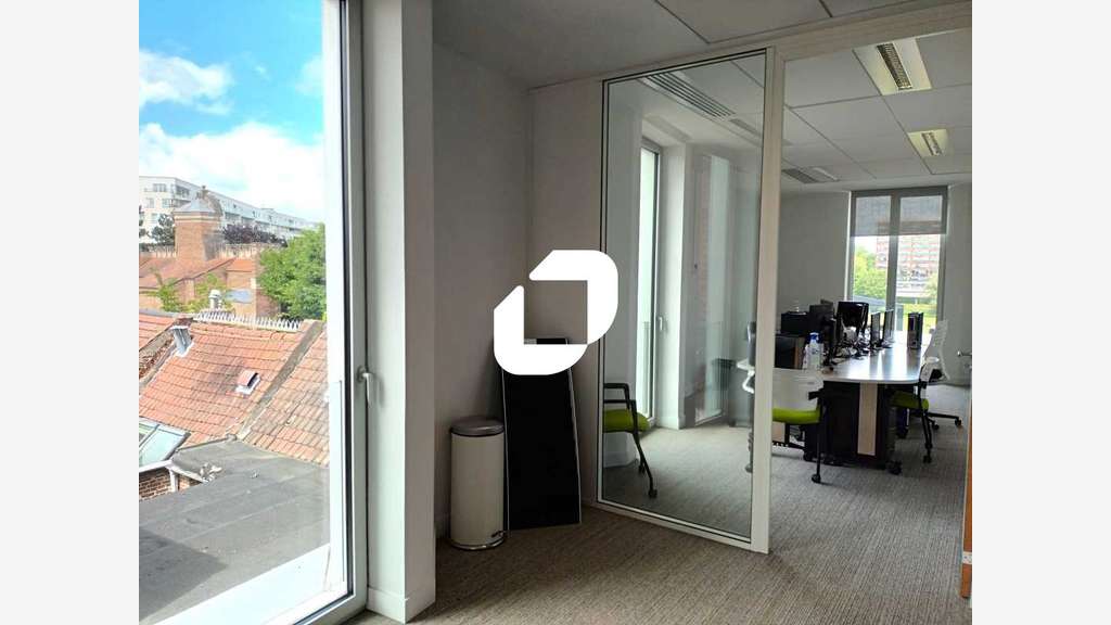 A louer Bureaux 769m² Lille
