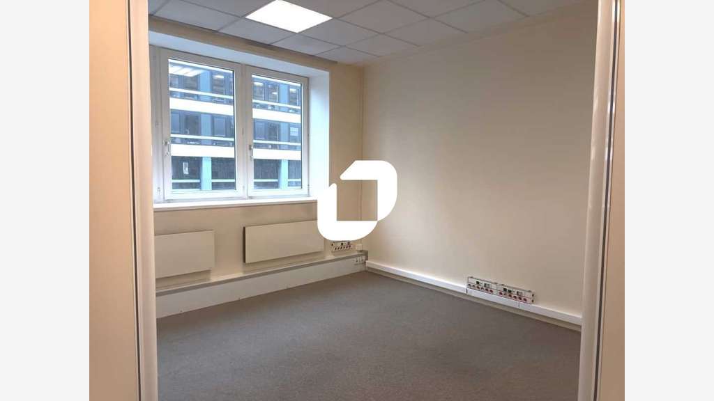 A louer Bureaux 880m² Lille