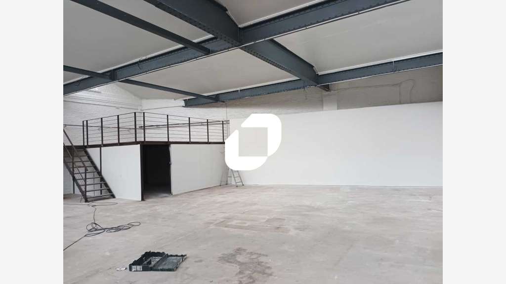 A louer Bureaux 2040m² Lille
