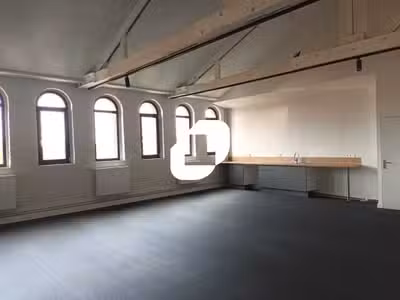 A louer Bureaux 2040m² Lille