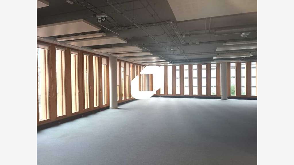 A louer Bureaux 1944m² Lille