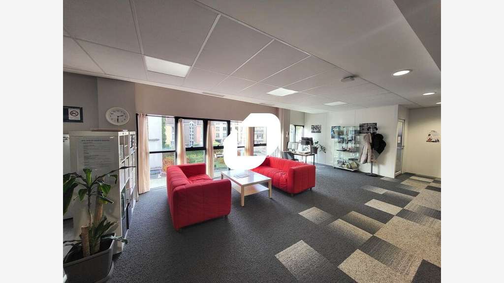 A louer Bureaux 451m² Lille