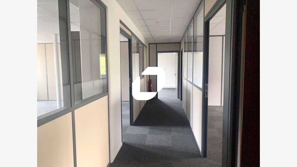 A louer Bureaux 191m² Lille