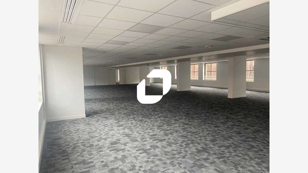 A louer Bureaux 886m² Lille