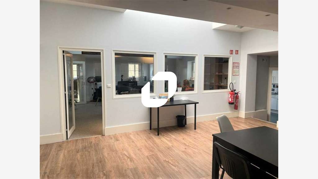 A louer Bureaux 651m² Lille