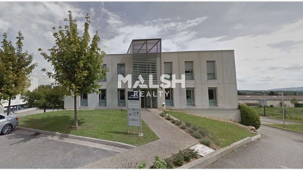 Bureaux à louer RDJ 415m² divisibles à Limas