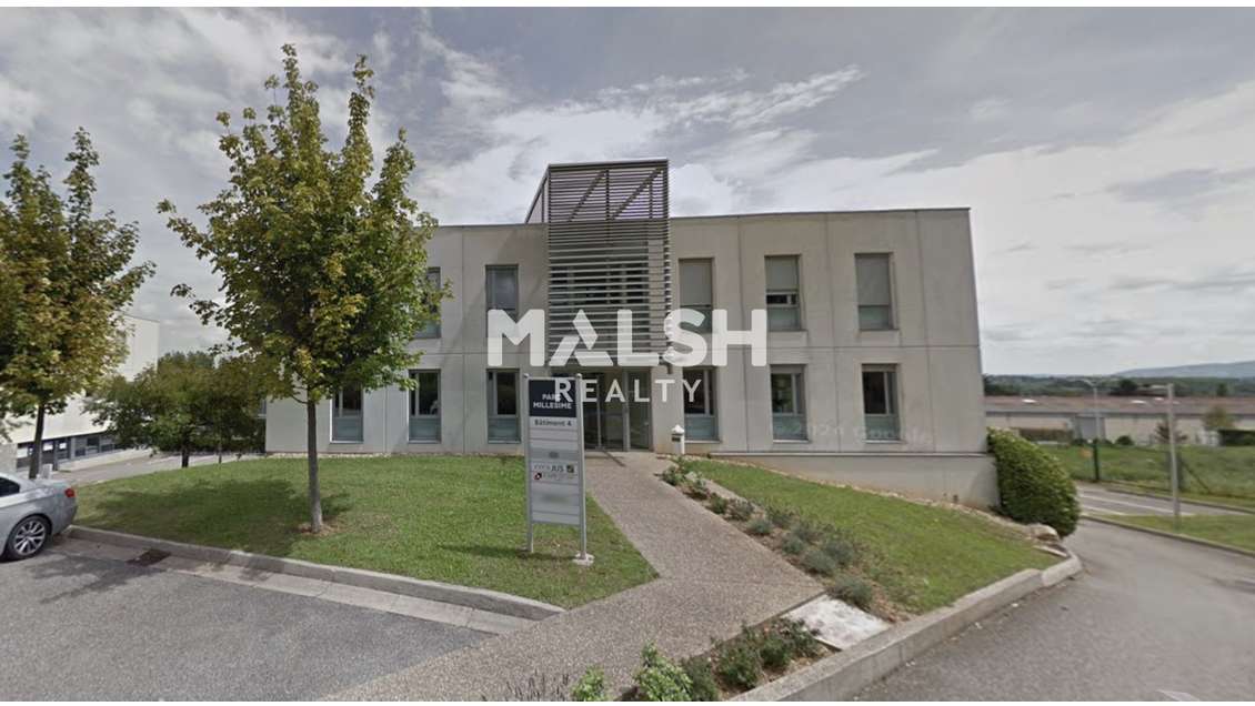 Bureaux à louer RDJ 415m² divisibles à Limas