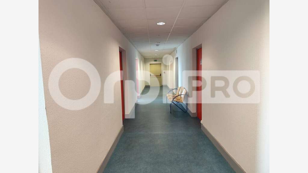 A louer bureaux 20m² R+2 PME Limoges Sud Romanet
