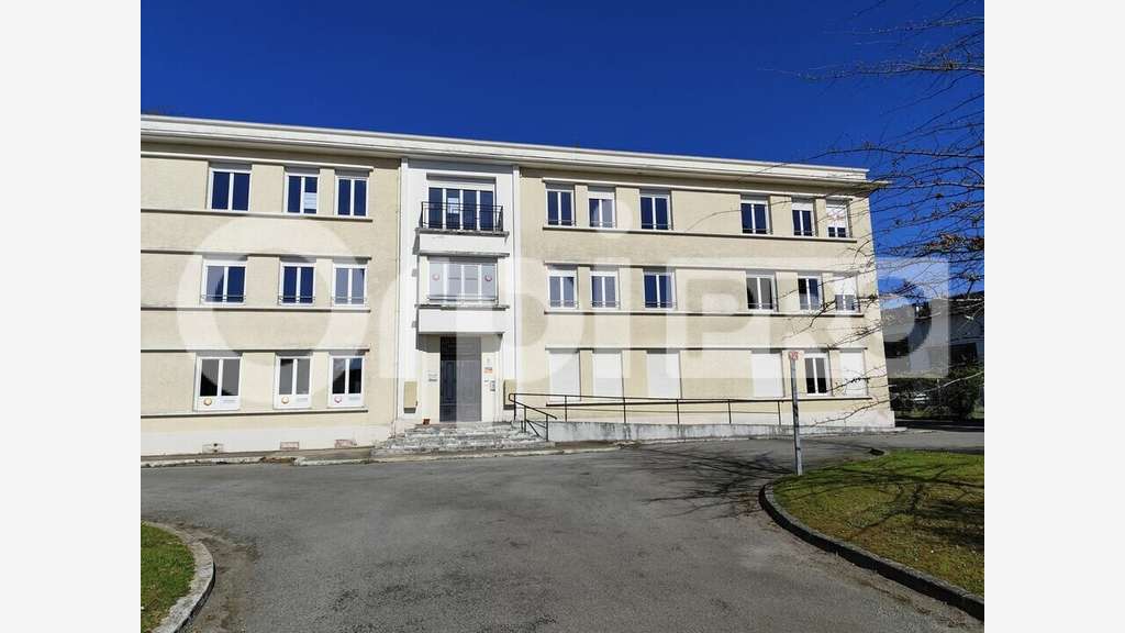 A louer bureaux 20m² R+2 PME Limoges Sud Romanet