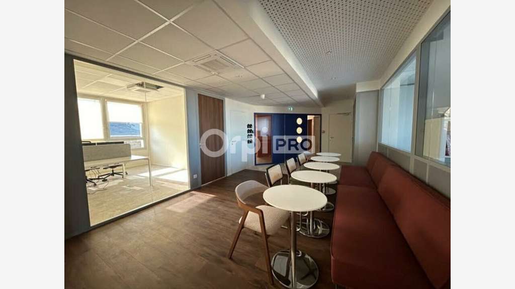 A louer bureaux 327m² R+1 à Limoges centre