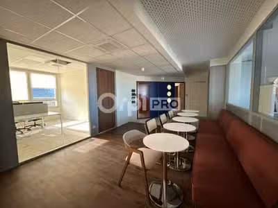 A louer bureaux 327m² R+1 à Limoges centre