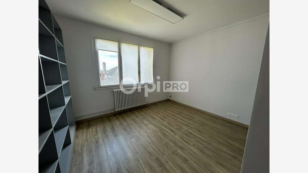 A louer bureaux 90m² à Limoges quartier Emailleurs