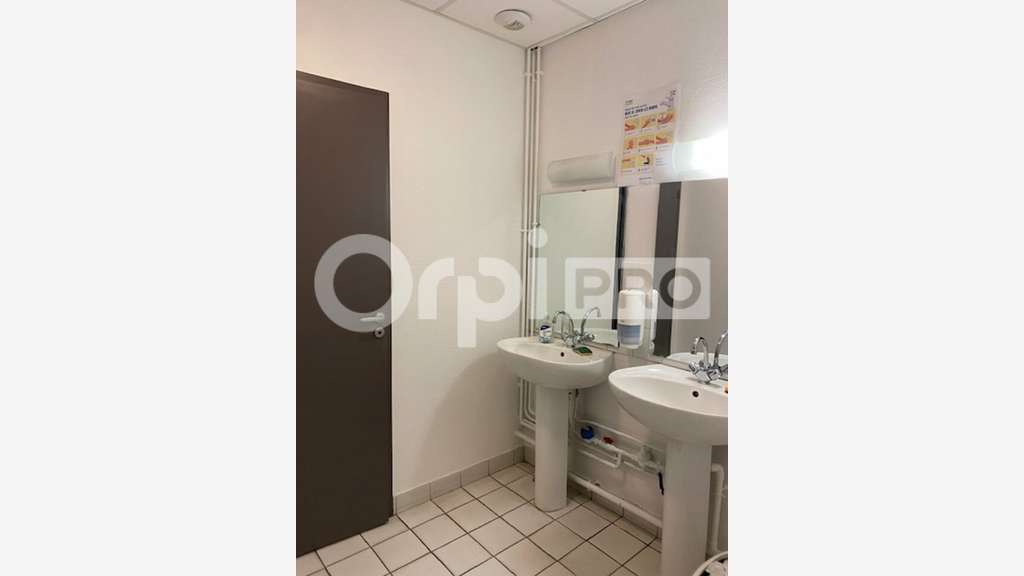 Bureau 235m² à louer à Limoges Ester Technopole 