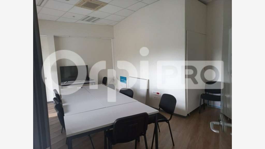 Bureau 235m² à louer à Limoges Ester Technopole 
