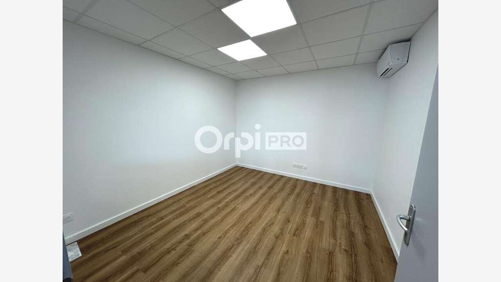 A louer bureaux neufs 153m² à Limoges Beaublanc