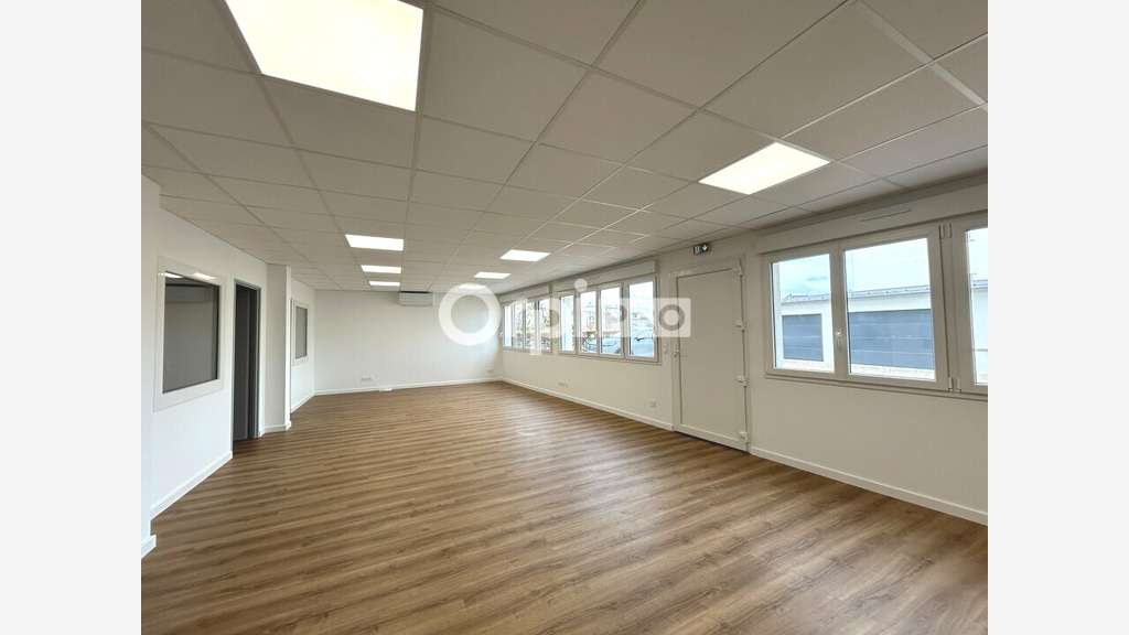 A louer bureaux neufs 153m² à Limoges Beaublanc