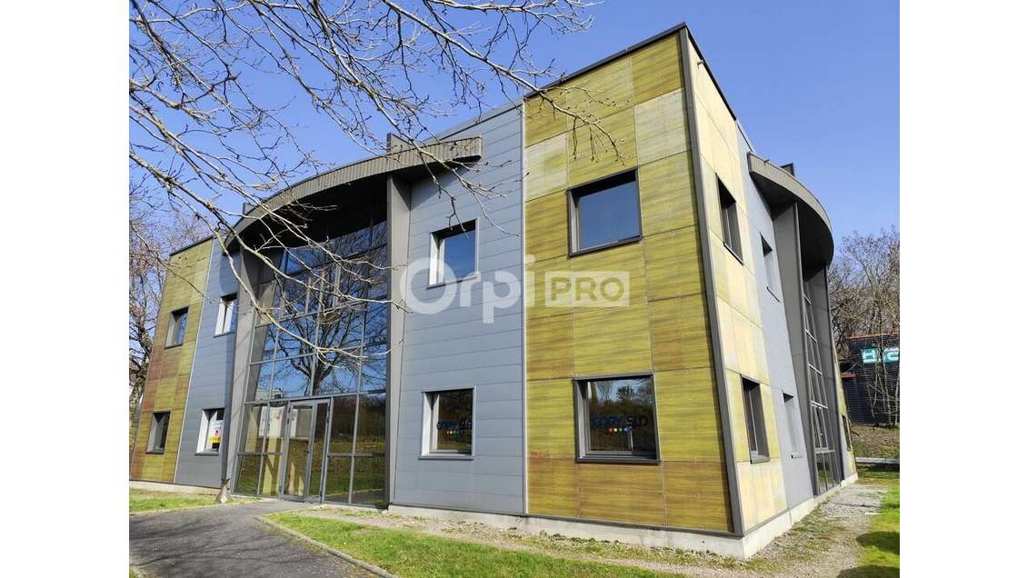 Bureau 85m² à louer à Limoges ZA Ester Technopole