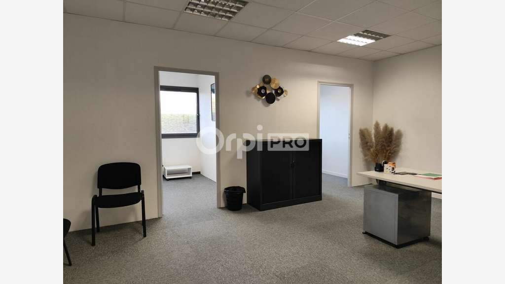 Bureau 85m² à louer à Limoges ZA Ester Technopole