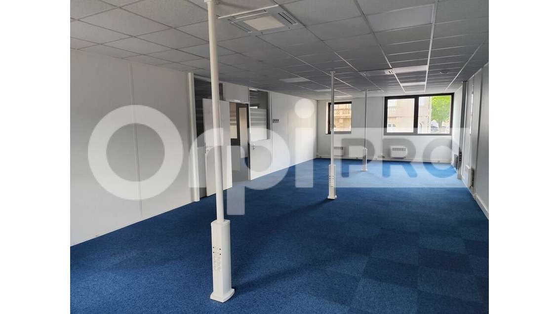 AV bureaux lumineux 250m² à Limoges proche gare