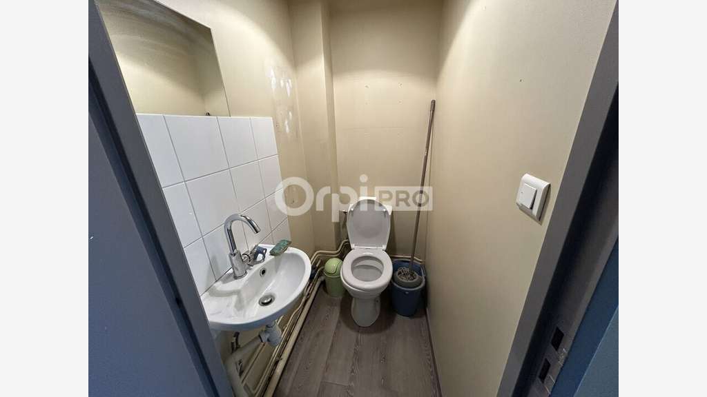 Bureau de 44m² à louer en centre ville de Limoges 