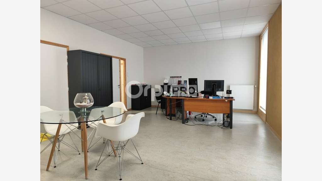 Bureaux 360m² haut de gamme à louer à Limoges