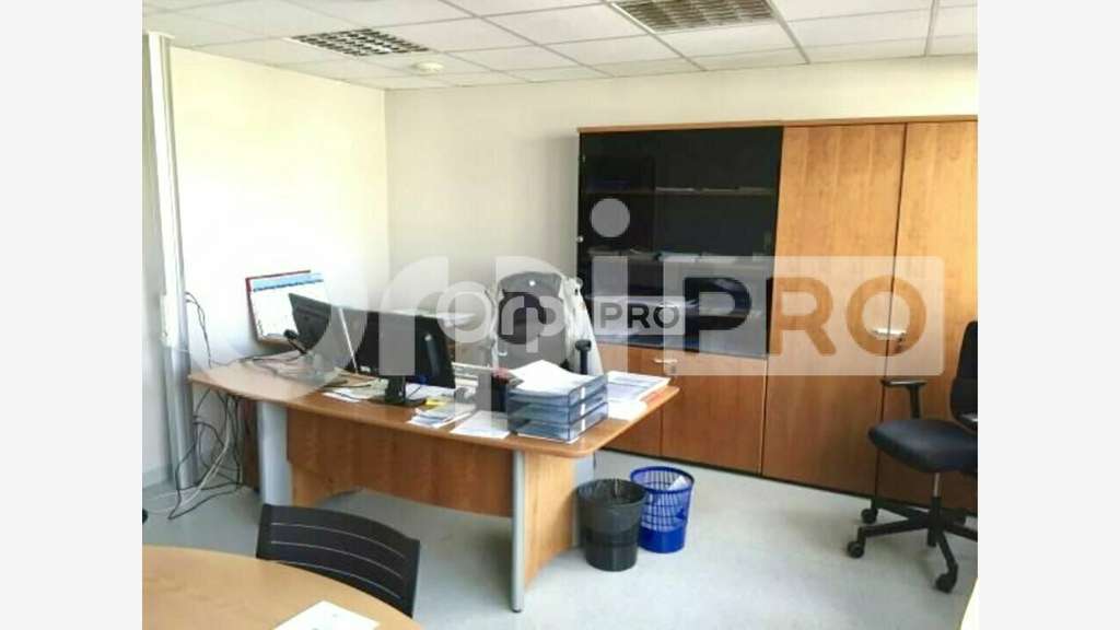 A LOUER - BUREAUX 1 925 m² - LIMOGES SUD