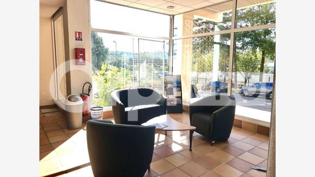 A LOUER - BUREAUX 1 925 m² - LIMOGES SUD