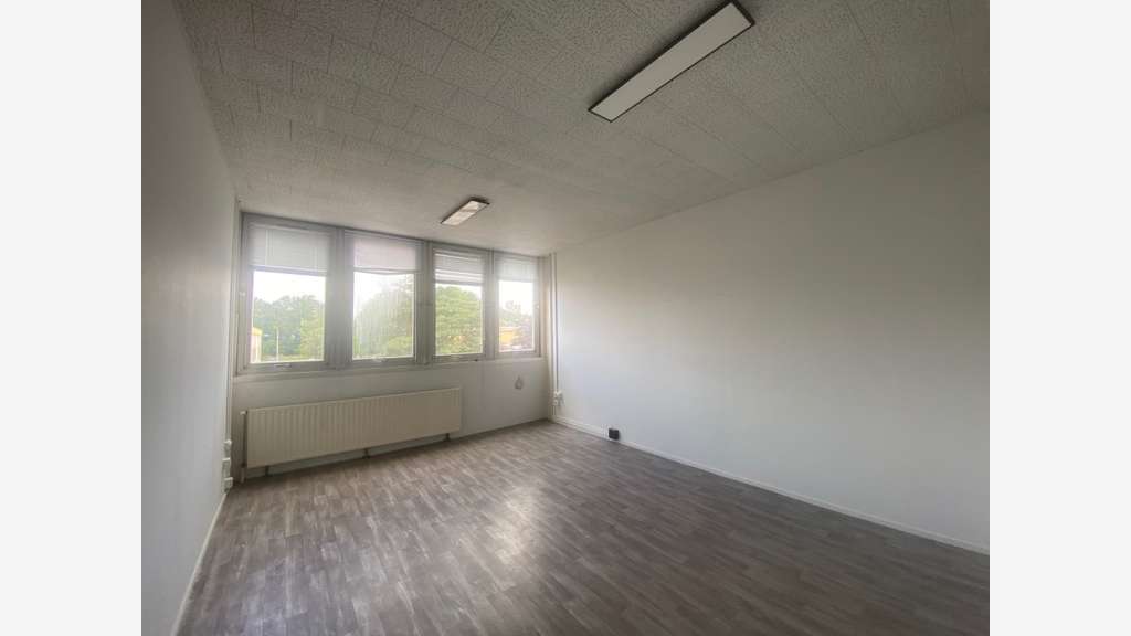 A louer bureaux 125m² à Limoges Zone Nord