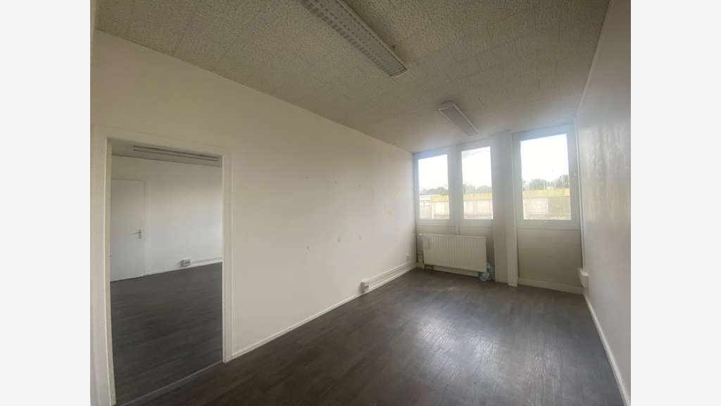 A louer bureaux 245m² R+1 à Limoges !