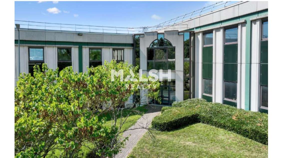 Bureaux à partir de 185m² à louer à Limonest