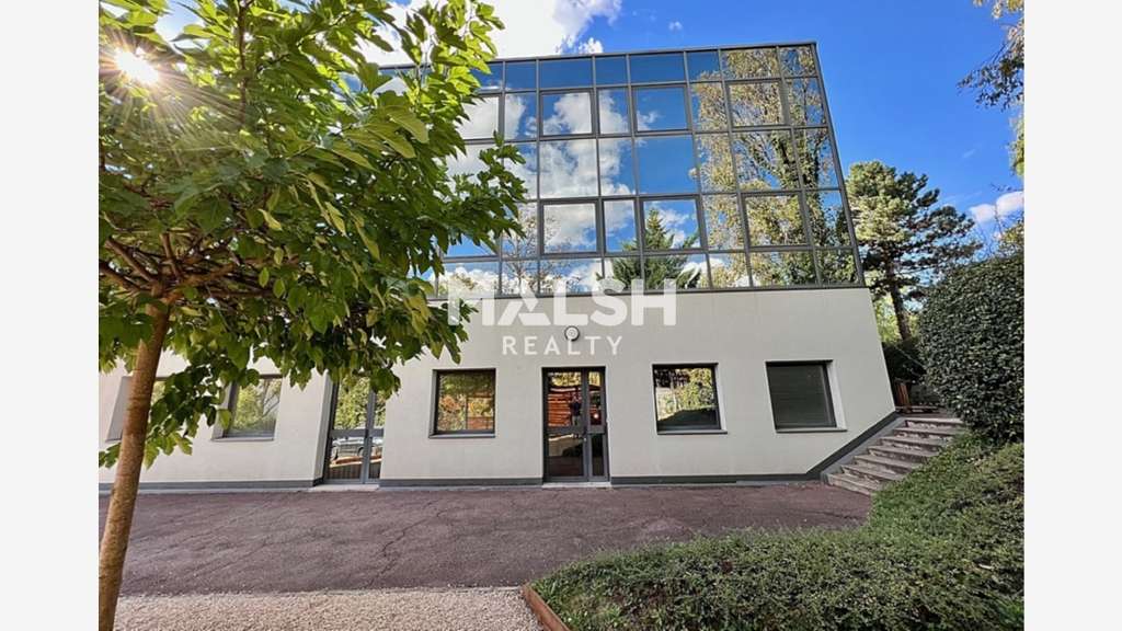Bureaux à louer 141m² en RDC à Limonest Techlid