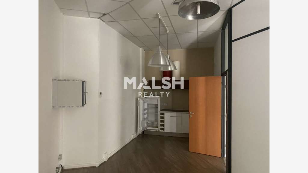 Bureaux à louer 141m² en RDC à Limonest Techlid