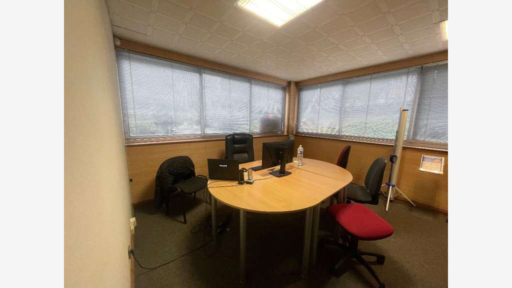 Bureaux 80m² à louer à Limonest Techlid