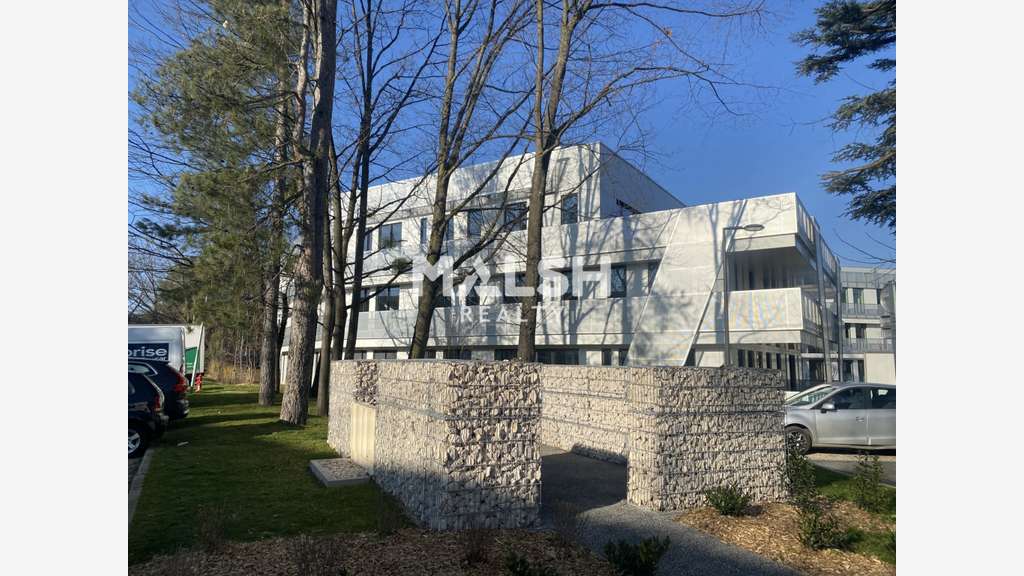 Bureaux à partir de 96m² à louer à Limonest