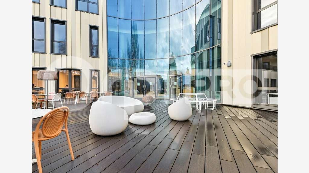 A louer bureaux flexibles 288m² à Limonest Techlid