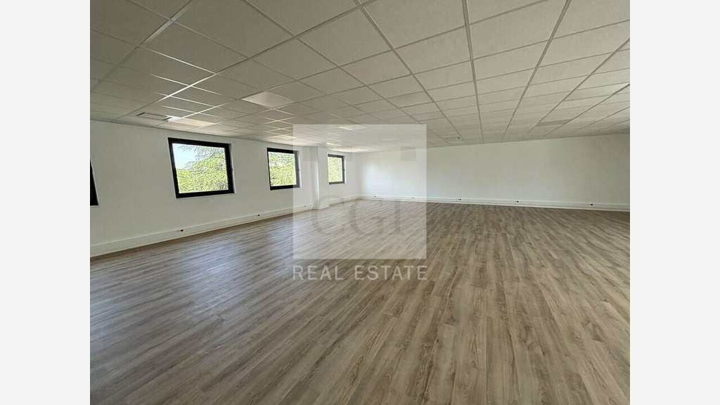 Bureaux à partir 154m² à louer à Limonest Techlid