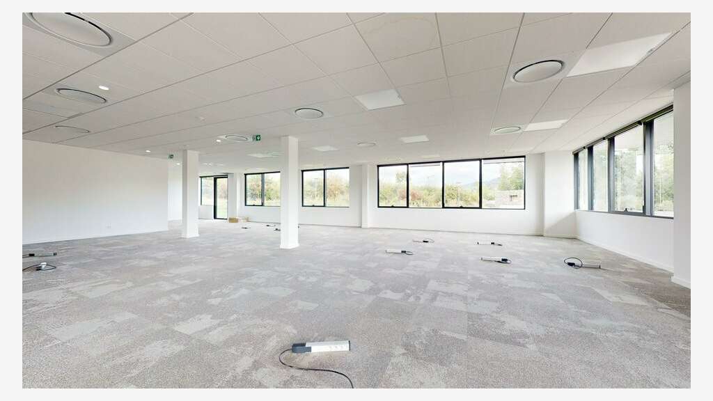 Bureaux 829m² à louer à Limonest TECHLID