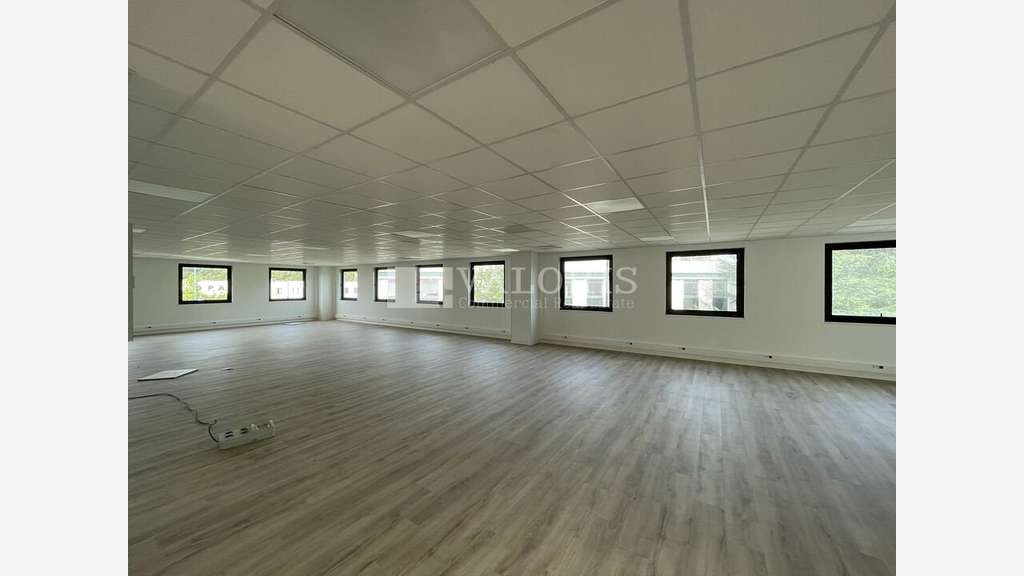 Bureaux à louer parc tertiaire MW Parks à Limonest