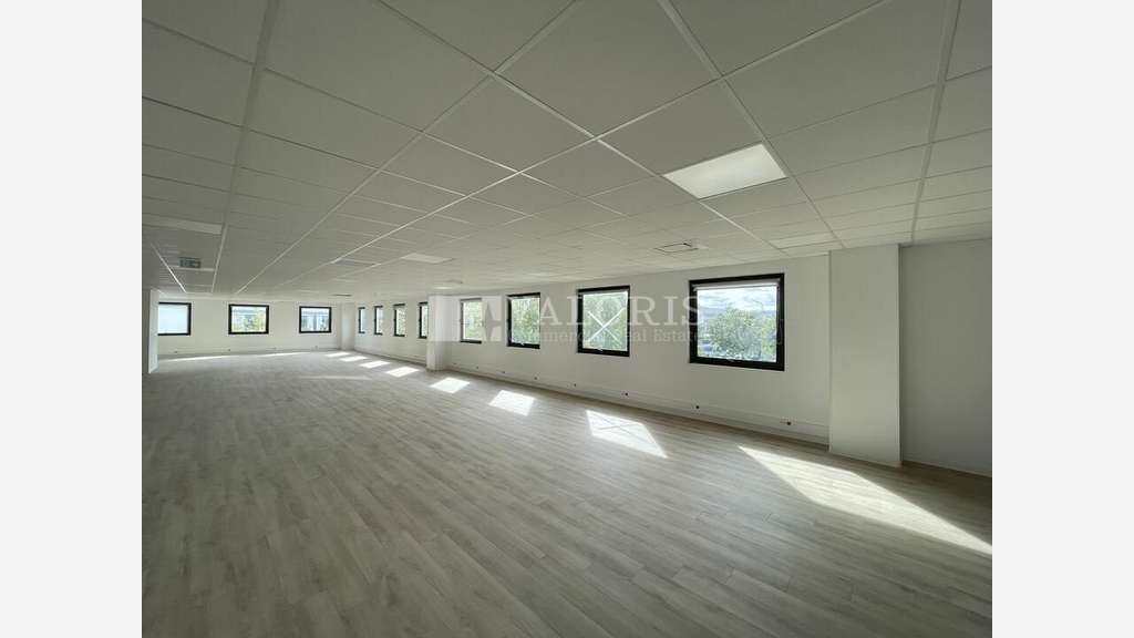 Bureaux à louer parc tertiaire MW Parks à Limonest