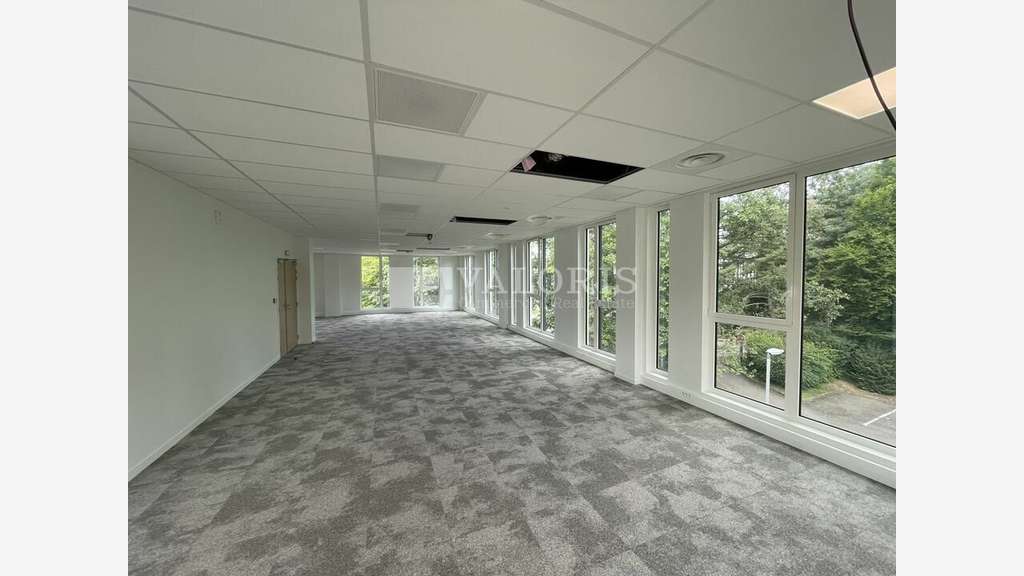 Bureaux à louer zone TECHLID à Limonest