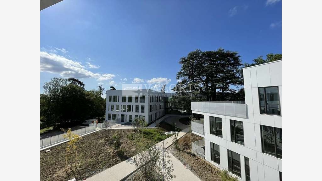 Bureaux à louer zone TECHLID à Limonest