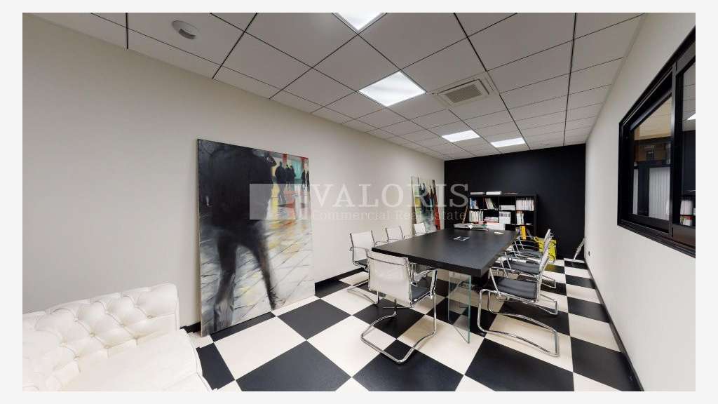 Bureaux aménagés 167m² à louer à Limonest