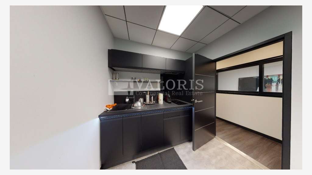 Bureaux aménagés 167m² à louer à Limonest