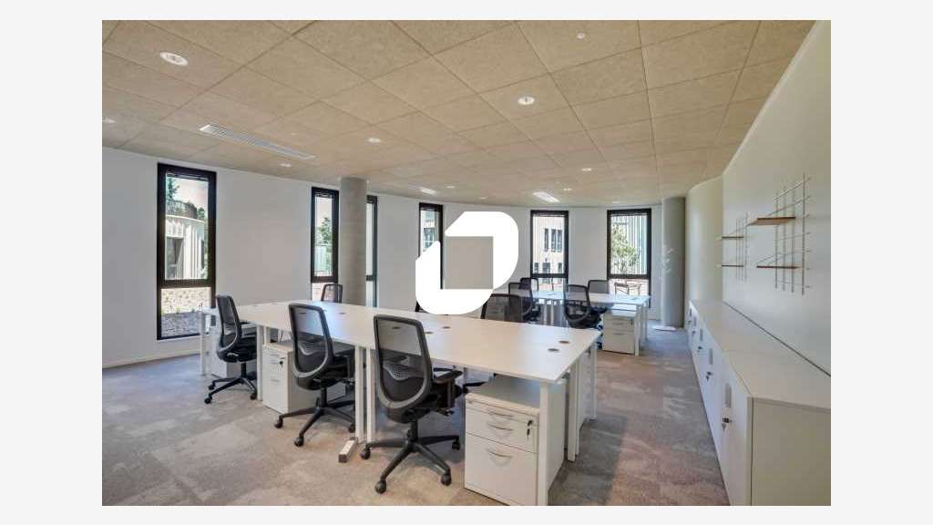 A louer Bureaux 9157m² Limonest