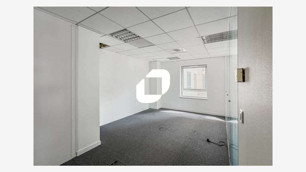 A louer Bureaux 232m² Limonest